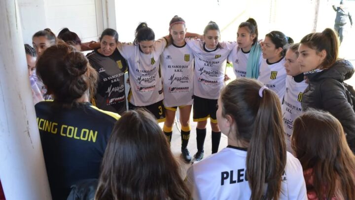 Se jugó la cuarta jornada del Torneo de Fútbol Femenino; la quinta va el martes próximo