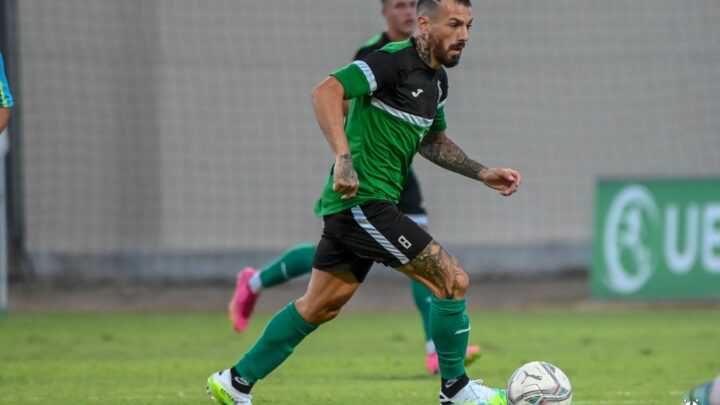Ulises Arias en plena pretemporada con el Floriana FC de Malta; su DT es Mauro Camoranesi