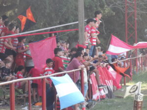 102_8370-300x225 Son Kamikazes y finalistas: superaron nuevamente a Remo y van por el título