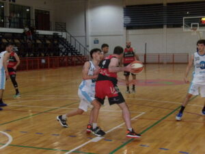 102_8635-300x225 Círculo Italiano cayó en la revacha y se despidió de la temporada; Argentino semifinalista