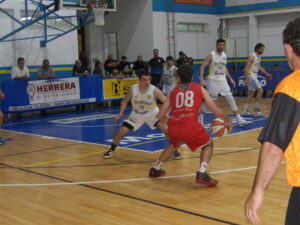 102_8670-300x225 Alianza no pudo en el tercero y quedó eliminado; Sirio es semifinalista del Clausura