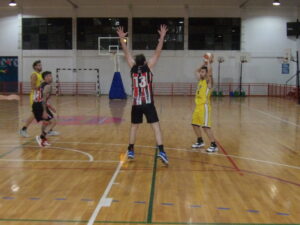 102_8795-300x225 En suplementario, Comunicaciones le volvió a ganar a Sportivo Rojas y es finalista