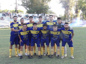 102_8842-300x225 Gran reacción de Racing para vencer a El Fortín y ser el primer finalista del Torneo Local