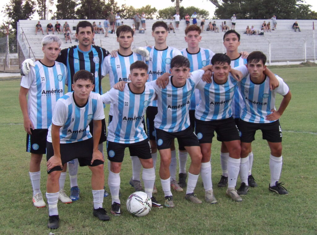 102_8955-scaled-e1707055972636-1024x761 Racing y su primer triunfo en la Fed Cup 2024: derrotó a Argentino en Plaza Mitre
