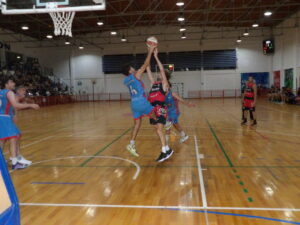 102_9051-300x225 Copa de Verano: triunfo de Círculo Italiano y derrota de Alianza en la Villa Deportiva