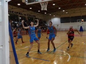 102_9053-300x225 Copa de Verano: triunfo de Círculo Italiano y derrota de Alianza en la Villa Deportiva