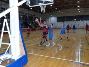 102_9054-300x225 Copa de Verano: triunfo de Círculo Italiano y derrota de Alianza en la Villa Deportiva