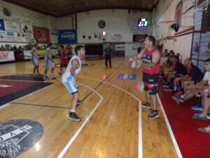 102_9094-300x225 El Derby colonense que abrió la temporada oficial de Segunda fue para Alianza