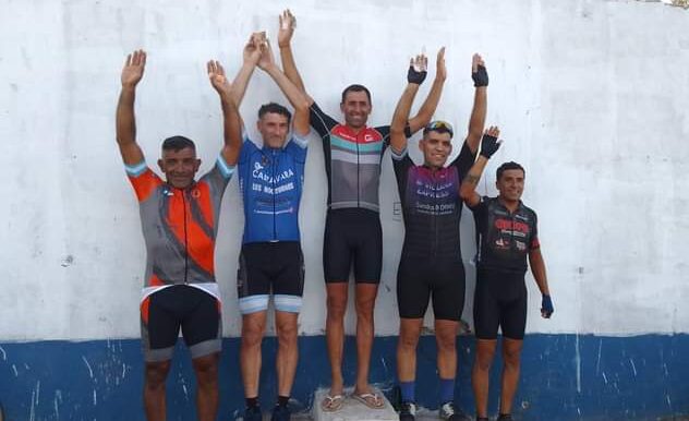 Jornada ciclística en el polideportivo «Camilo Castro» de 9 de Julio