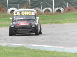 102_9327-300x225 Podio de Leo Vidano en el regreso de las Categorías del Sur al "Emilio Reybet"