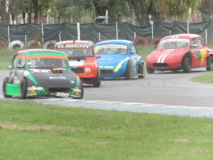 102_9332-300x225 Podio de Leo Vidano en el regreso de las Categorías del Sur al "Emilio Reybet"