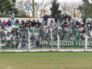 102_9513-300x225 Barracas goleó y logró su primer triunfo: derrotas de Porteño y 9 de Julio