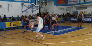 102_9626-scaled-e1724972617880-300x152 Derby teñido de amarillo y celeste: Alianza mostró superioridad y venció a Círculo Italiano