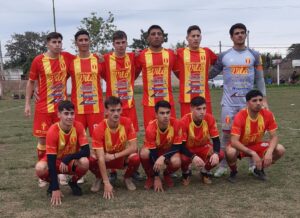 e72b590a-b11a-4139-9417-8c040fed4924-e1714603893635-300x218 Racing goleó a CUSA y logró su primer triunfo; Barracas empató frente a Leones