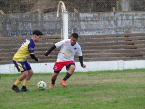 102_9971-300x225 Cierre ganador para "Los Tigres" en Plaza Mitre; 9 de Julio perdió en Salto