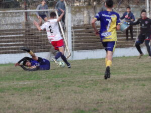 102_9972-300x225 Cierre ganador para "Los Tigres" en Plaza Mitre; 9 de Julio perdió en Salto