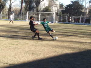 102_9999-300x225 Otro "Nuevejuliazo": con uno menos y 0-2, 9 de Julio se lo empató a Compañía