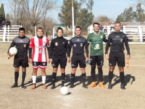 103_0008-300x225 Octavos en Colón: triunfo de Racing en su vuelta al "Coloso"; Porteño empató con la "Juve"