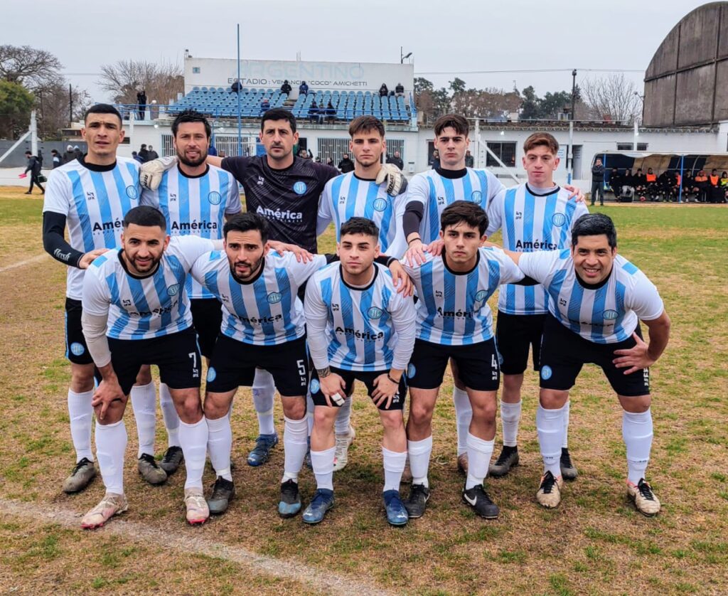 101d0d09-024e-46c8-ba42-ff977551d5c4-1024x838 Racing no pudo en Rojas, volvió a perder con Argentino y quedó eliminado
