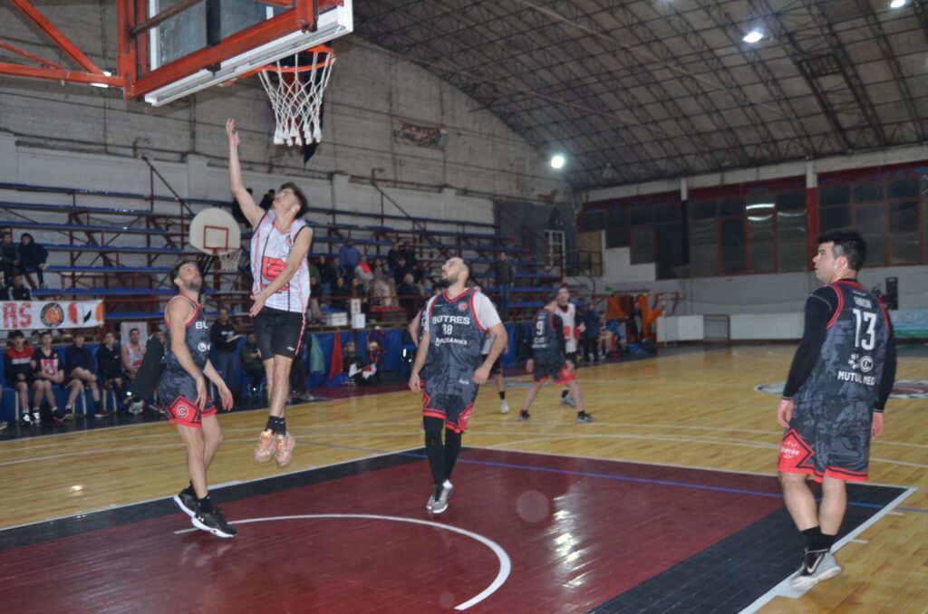 405037dd-fd7e-432b-a6d7-3bc6d90f3143-e1724160048293-1024x678 APB - Primera: "Los Buitres" fueron superados holgadamente por Sportivo Rojas