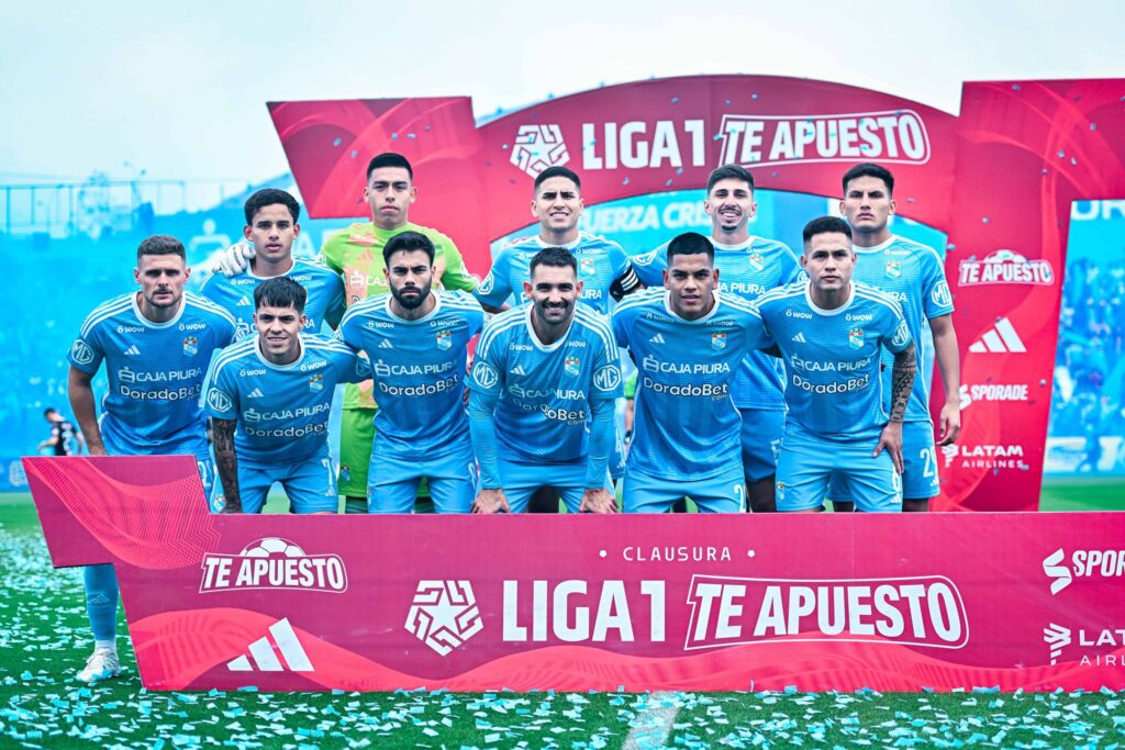 452283142_1020431596118820_7288710833741781457_n-1024x683 El Sporting Cristal de Guille Farré marcha segundo y se viene el Derby con Alianza Lima
