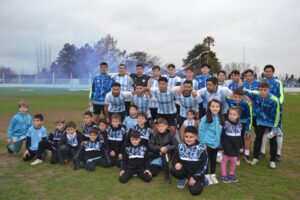 8344745c-7bf9-4cfc-8d18-b922f560c602-300x200 Batalla campal en cancha de Argentino de Rojas y revancha de la Final del 3 Ligas suspendida