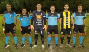 9f4bb376-6982-4f41-825b-c45da2fdc199-300x176 Ganó, festejó y se prendió: Racing fue el dueño del Derby que abrió la sexta fecha del Torneo Local